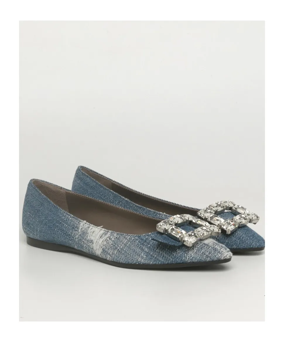 Aby Flat Shoes