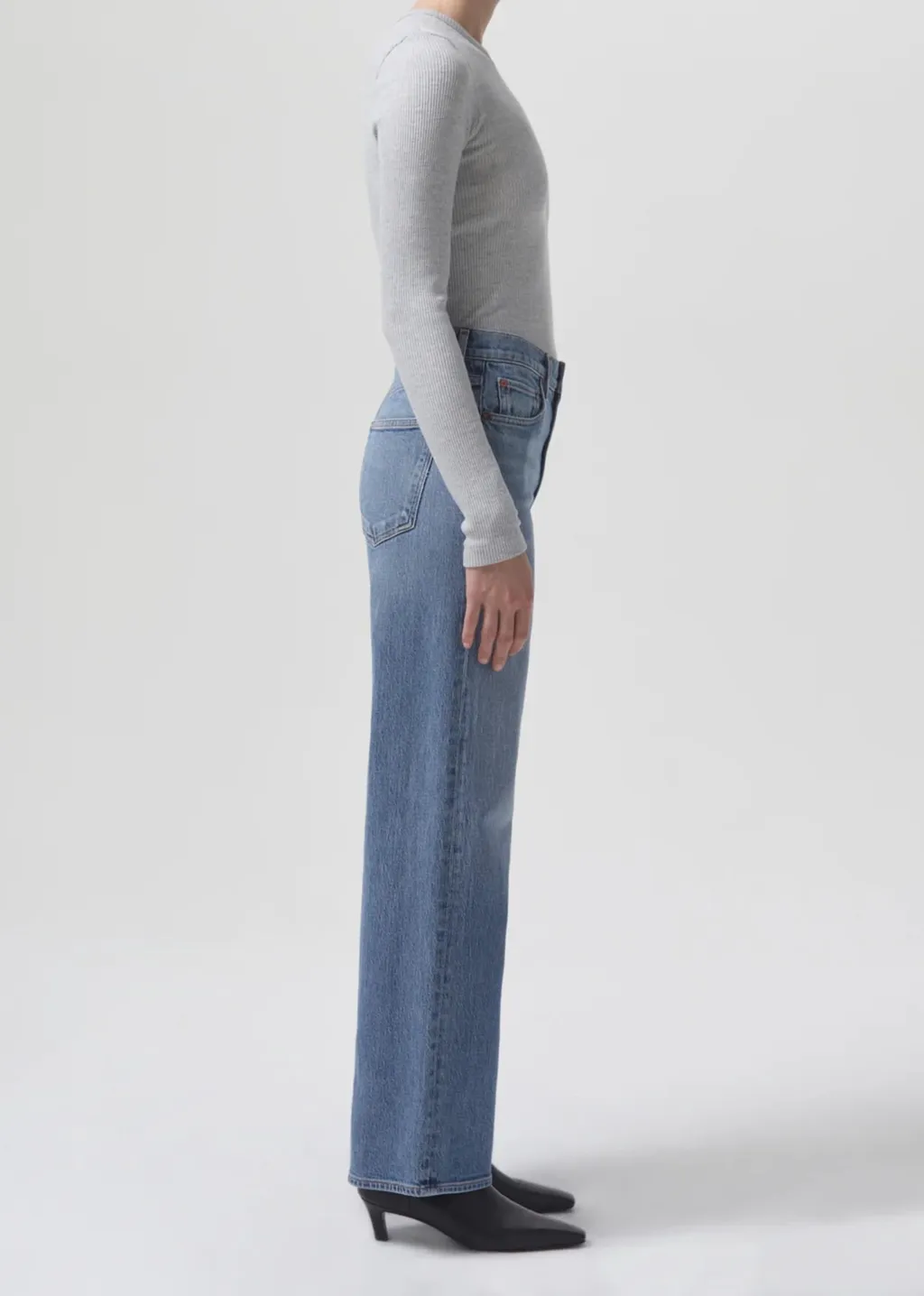Belt-Loop Jeans