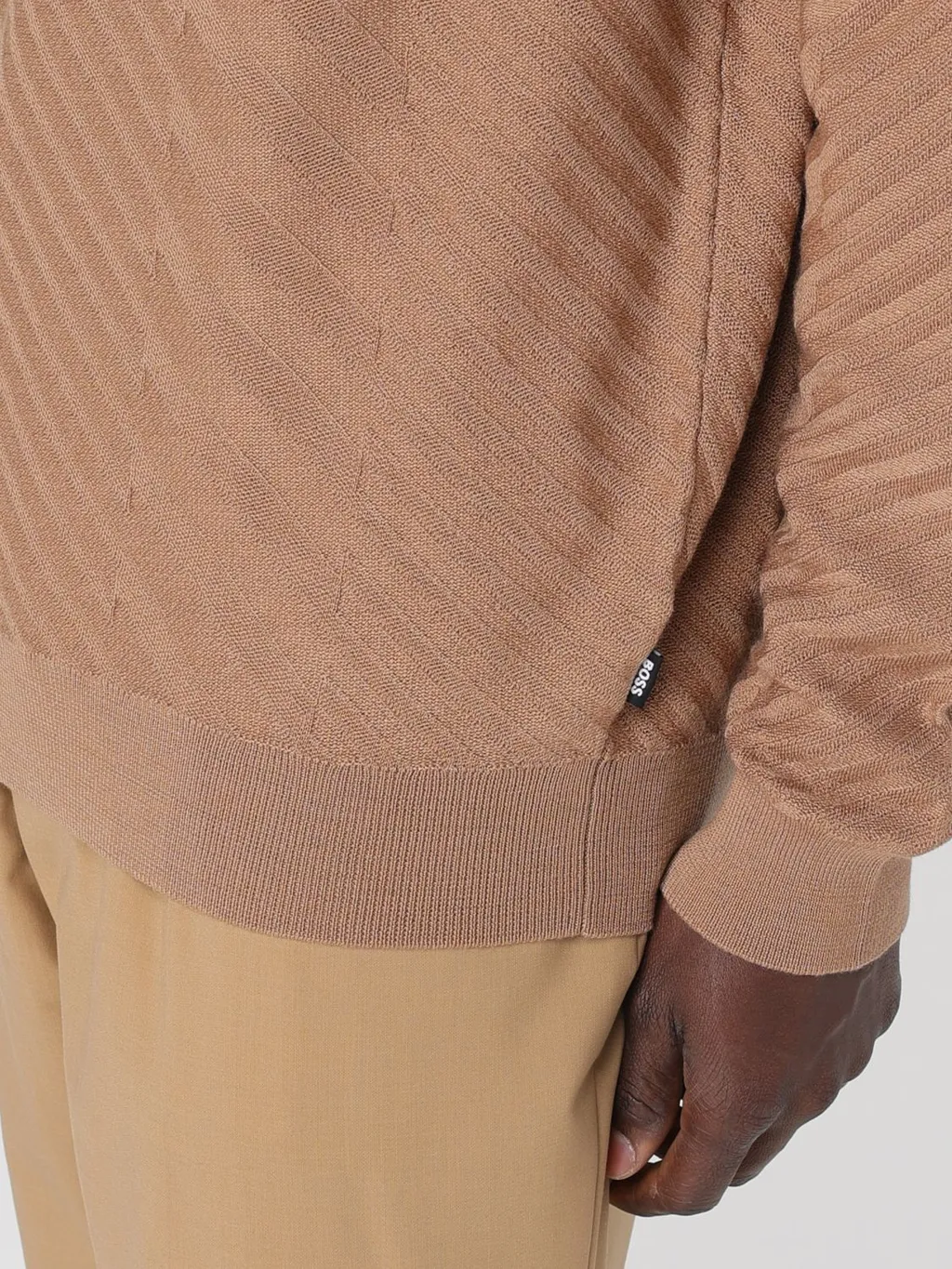 Diagonal-Pattern Crew-Neck Sweater