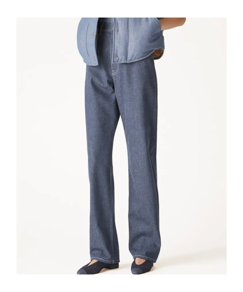 Belt-Loop Jeans