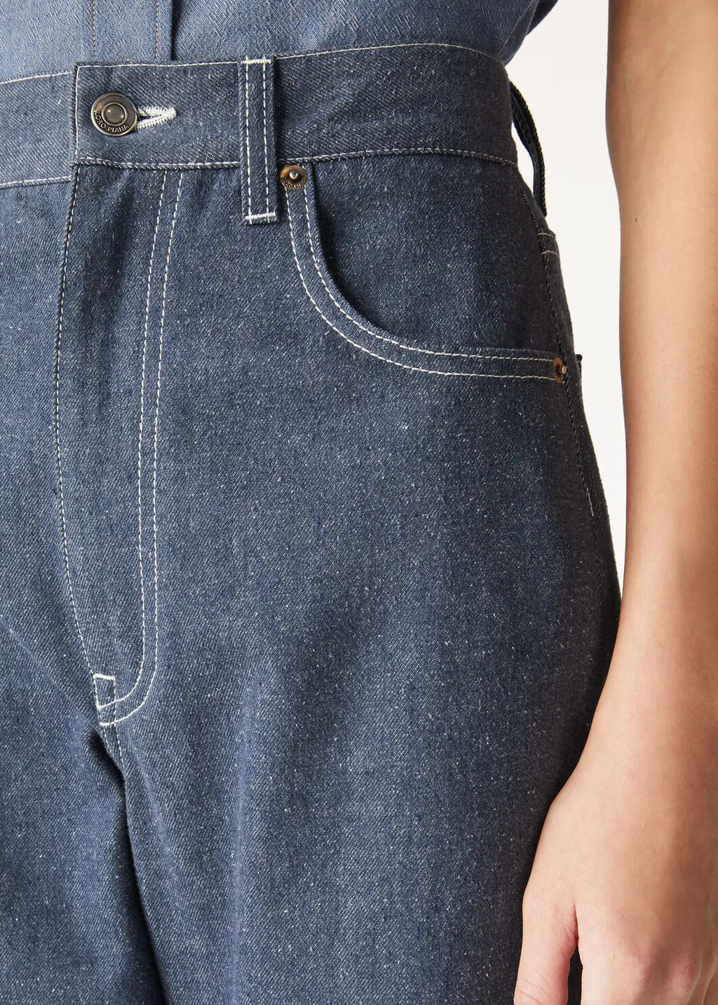 Belt-Loop Jeans