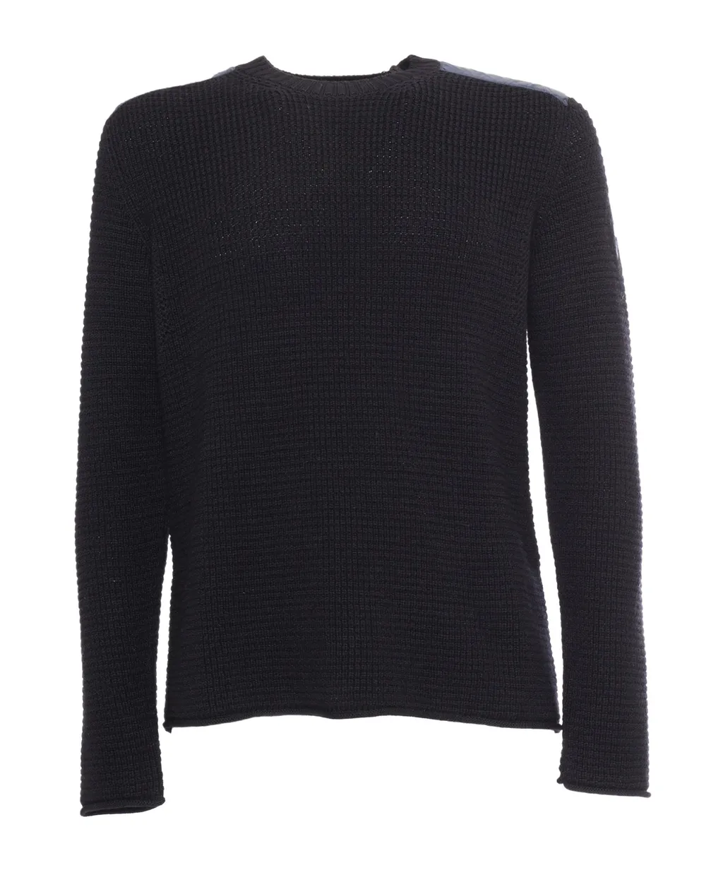 Round Neck Sweater