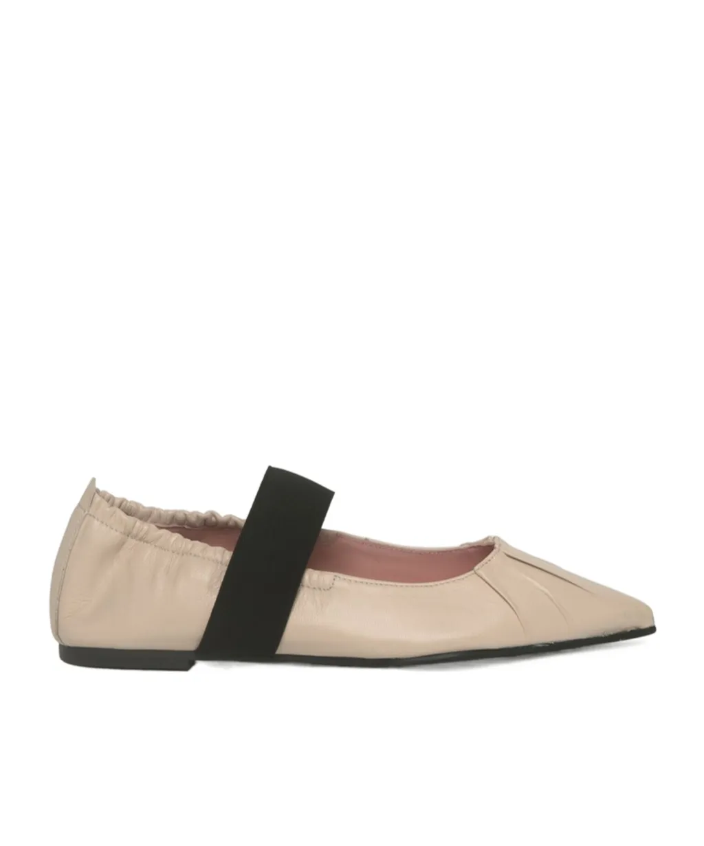 Pleated Pointed Flats