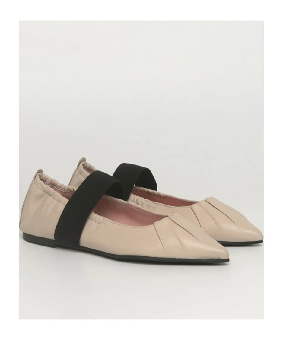 Pleated Pointed Flats