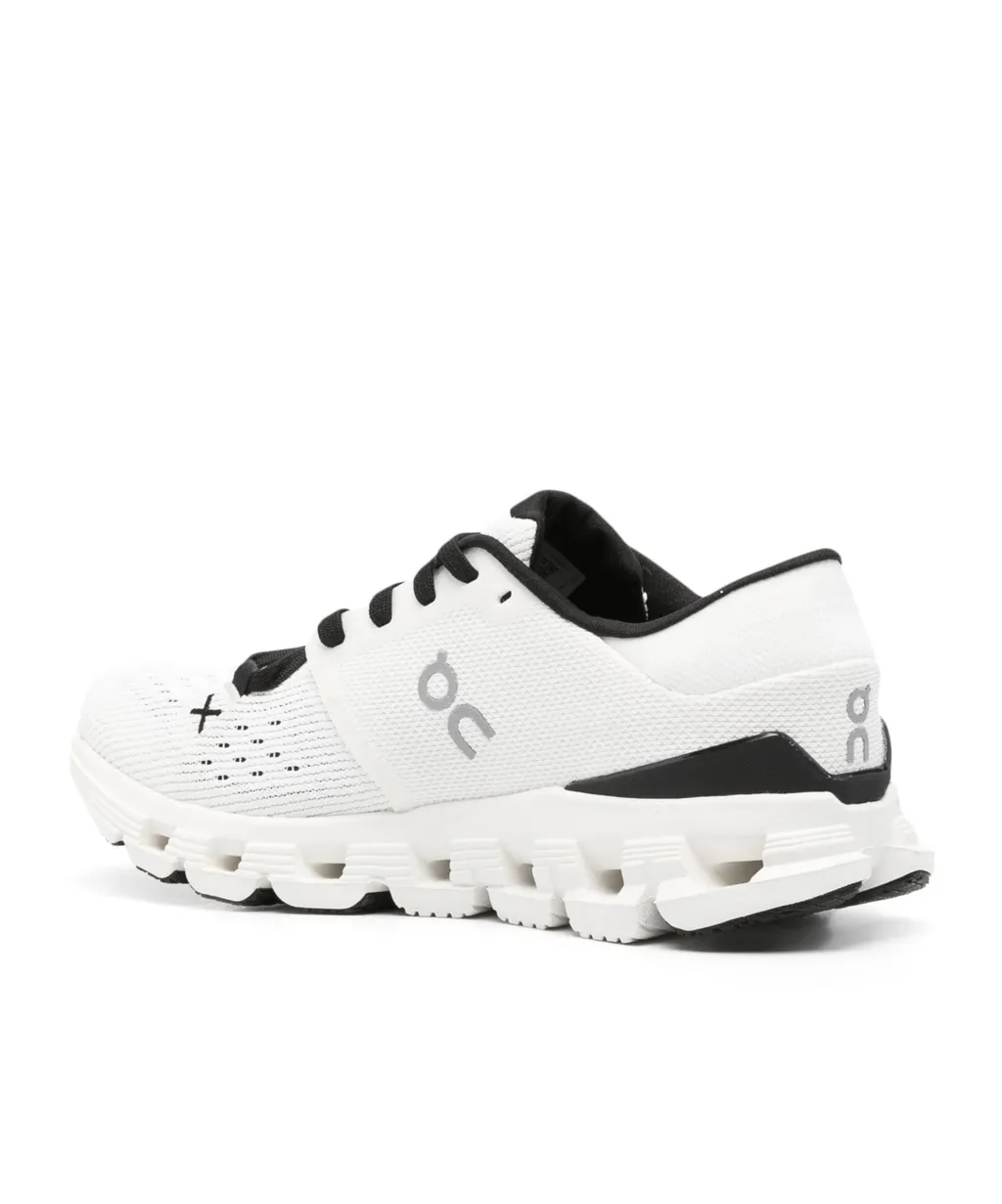 Cloud X 4 Sneakers