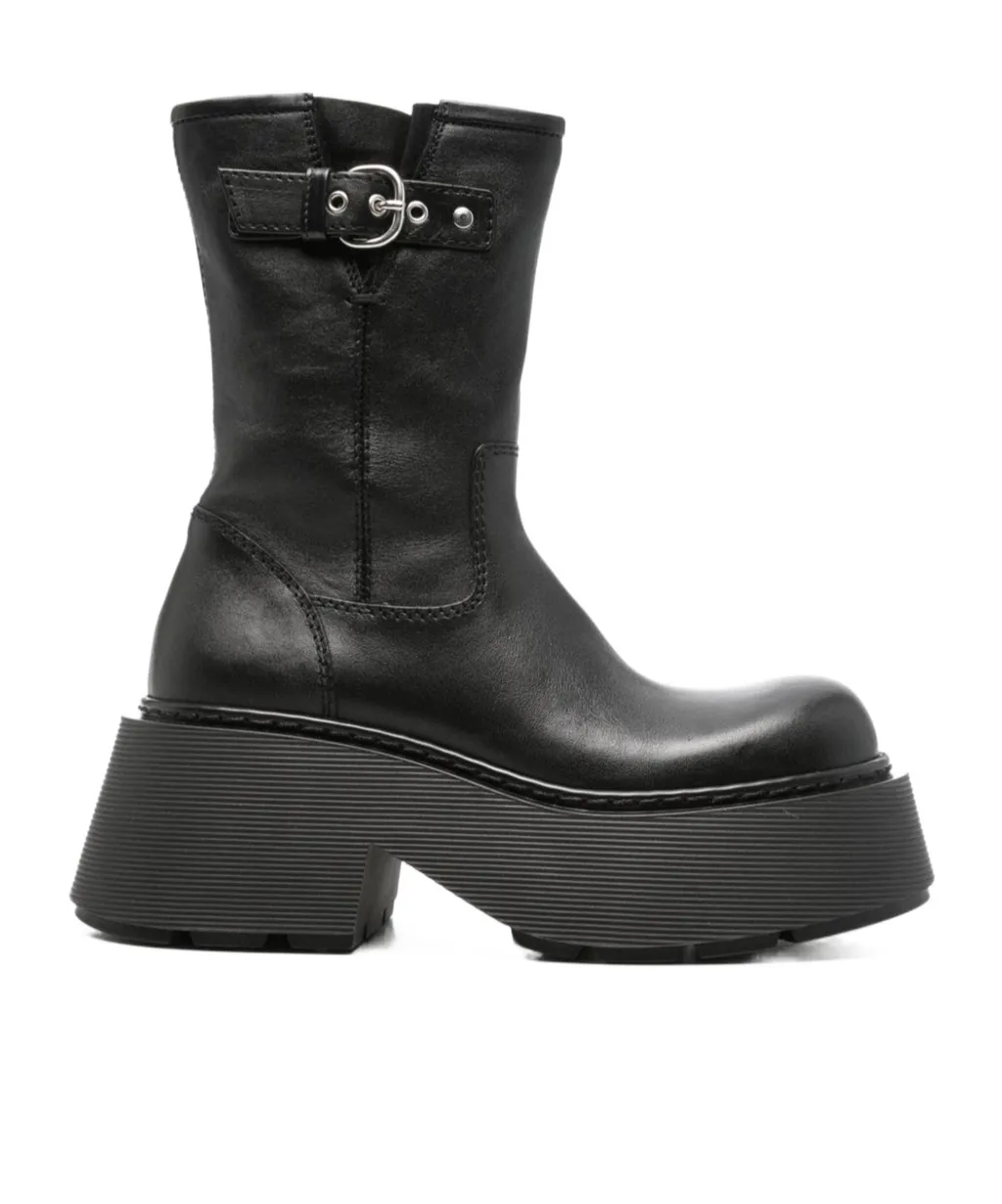 Vic Matie Round Toe Ankle Boots