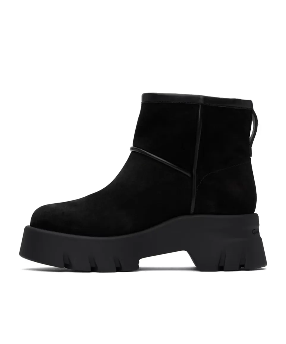 Gianvito Rossi Stormy Round Toe Pull-On Boots