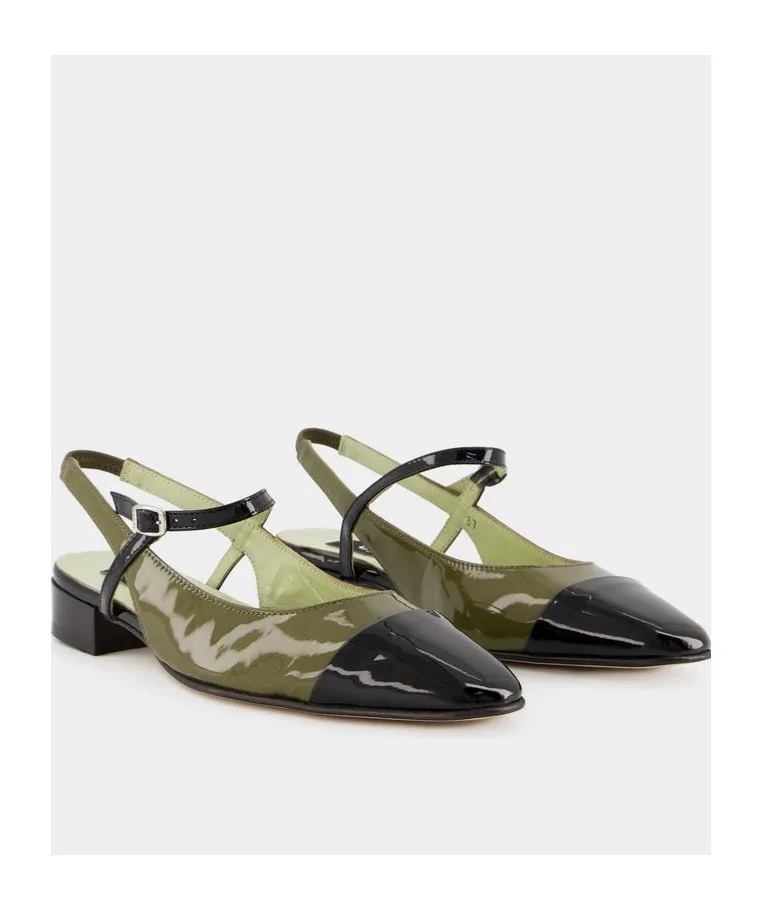 Oceano 24 Flat Sandals