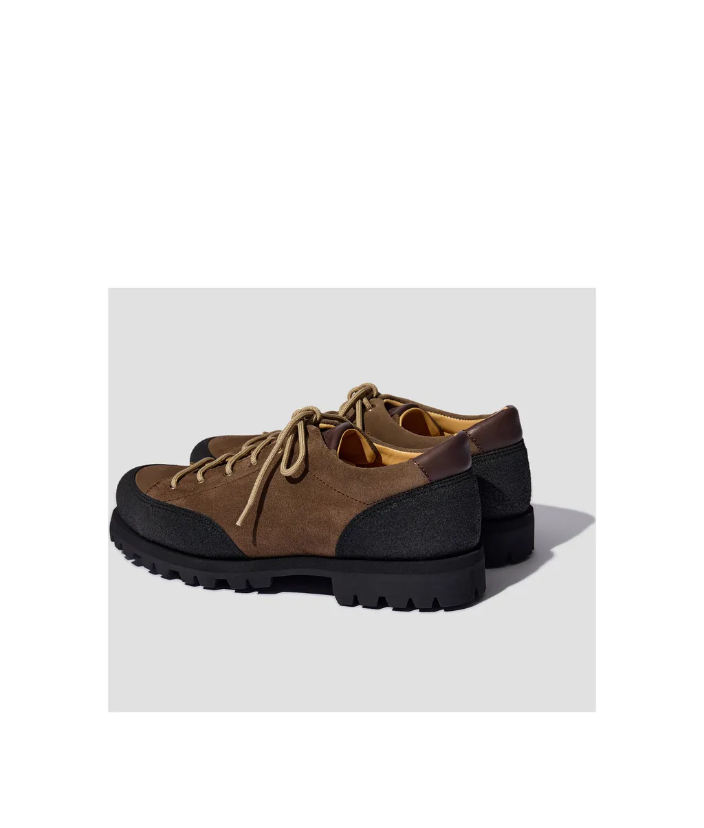Round-Head Sneakers