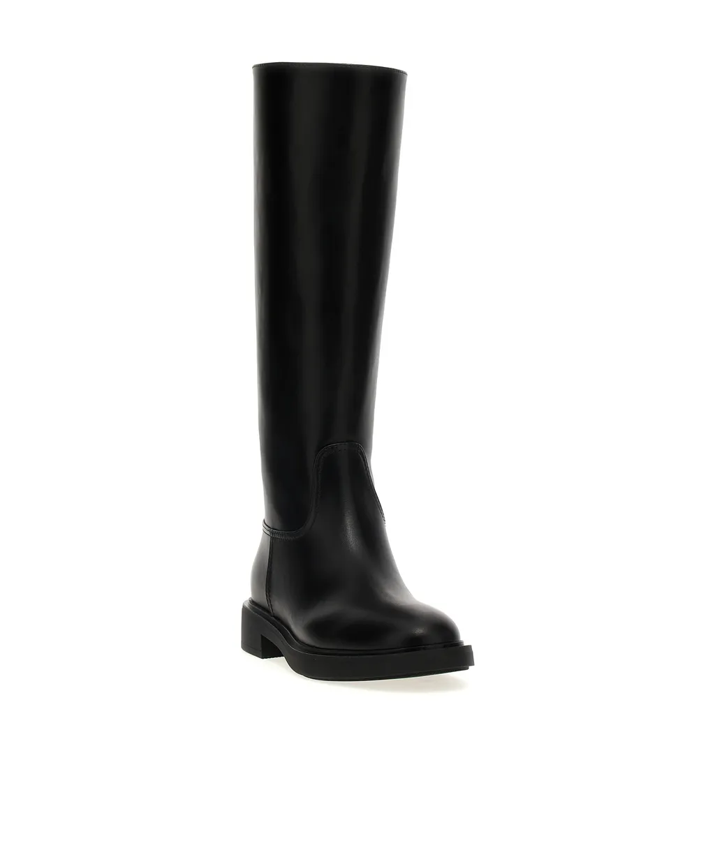 Gianvito Rossi Ascott Round Toe Boots