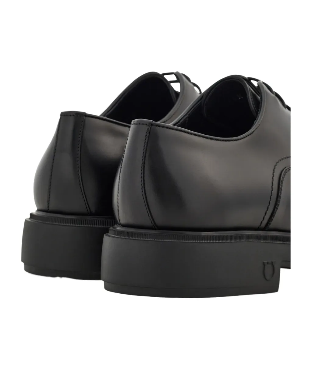 Salvatore Ferragamo Toe Cap Lace-Up Oxford Shoes