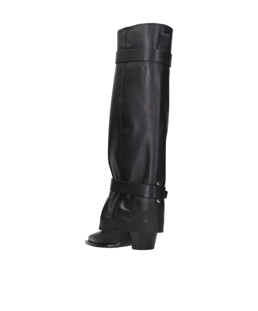 Pointed Boots