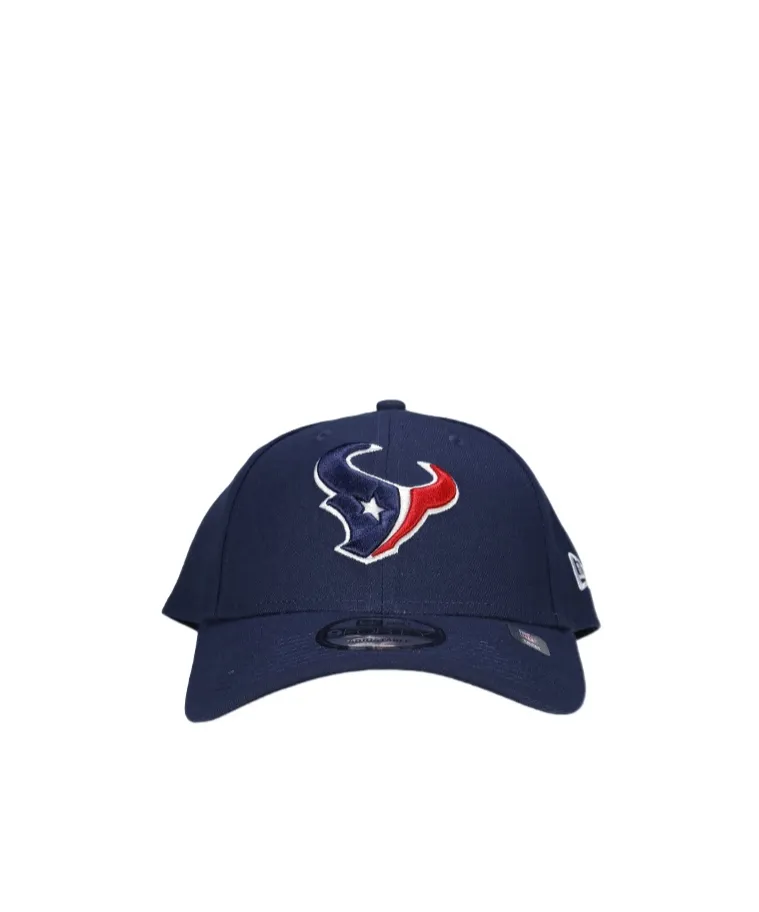 Contrasting Logo Hat