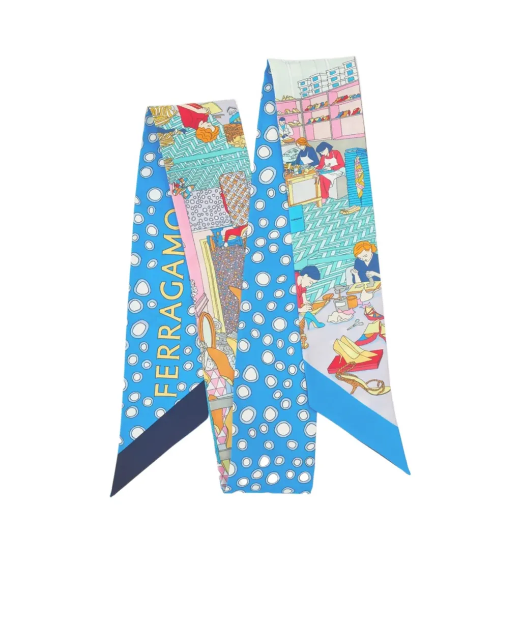 Salvatore Ferragamo Pattern-Printed Pointed Tip Bandeau Scarf