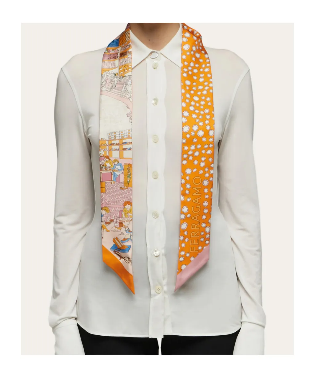 Salvatore Ferragamo Pattern-Printed Pointed Tip Bandeau Scarf