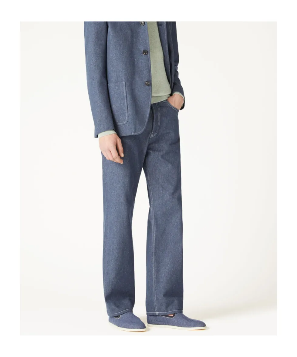 Belt-Loop Jeans