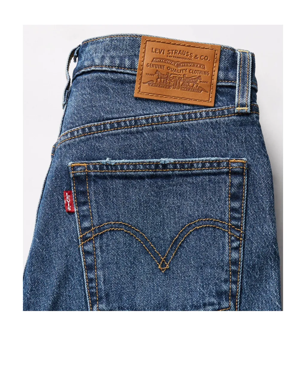 Belt-Loop Jeans