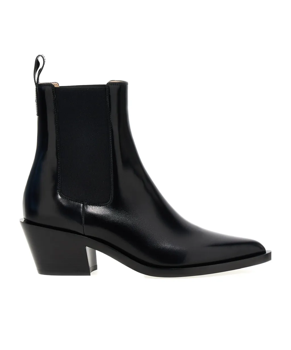 Gianvito Rossi Wylie Pointed Toe Ankle Boots