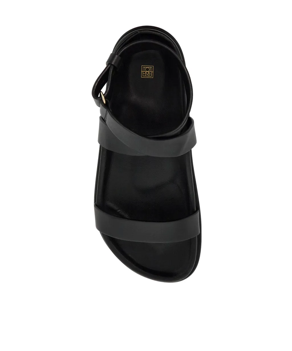 TotÊMe Crossover Strap Detailed Round Toe Sandals