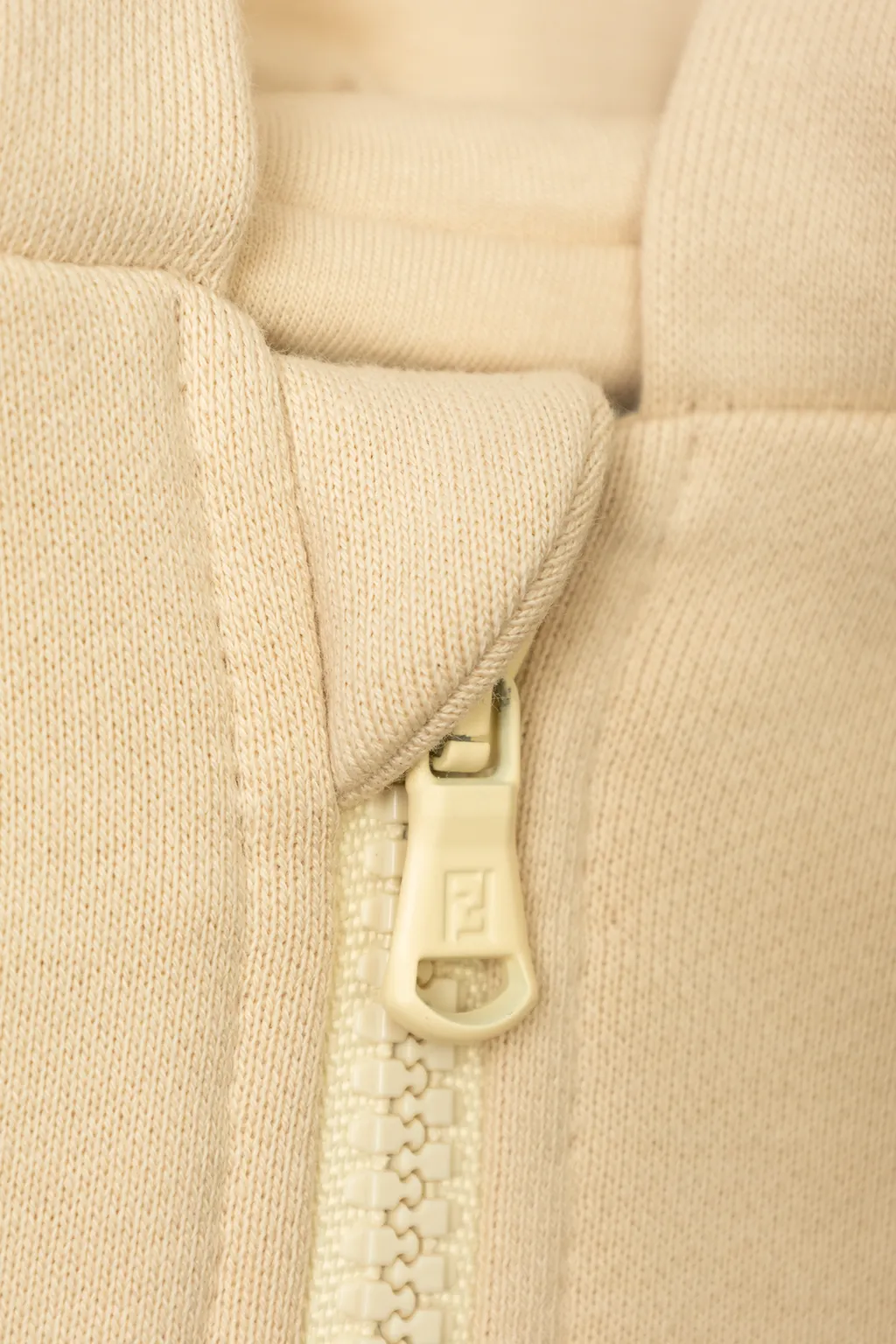 Fendi Kids Logo-Patch Long Sleeved Zipped Hoodie