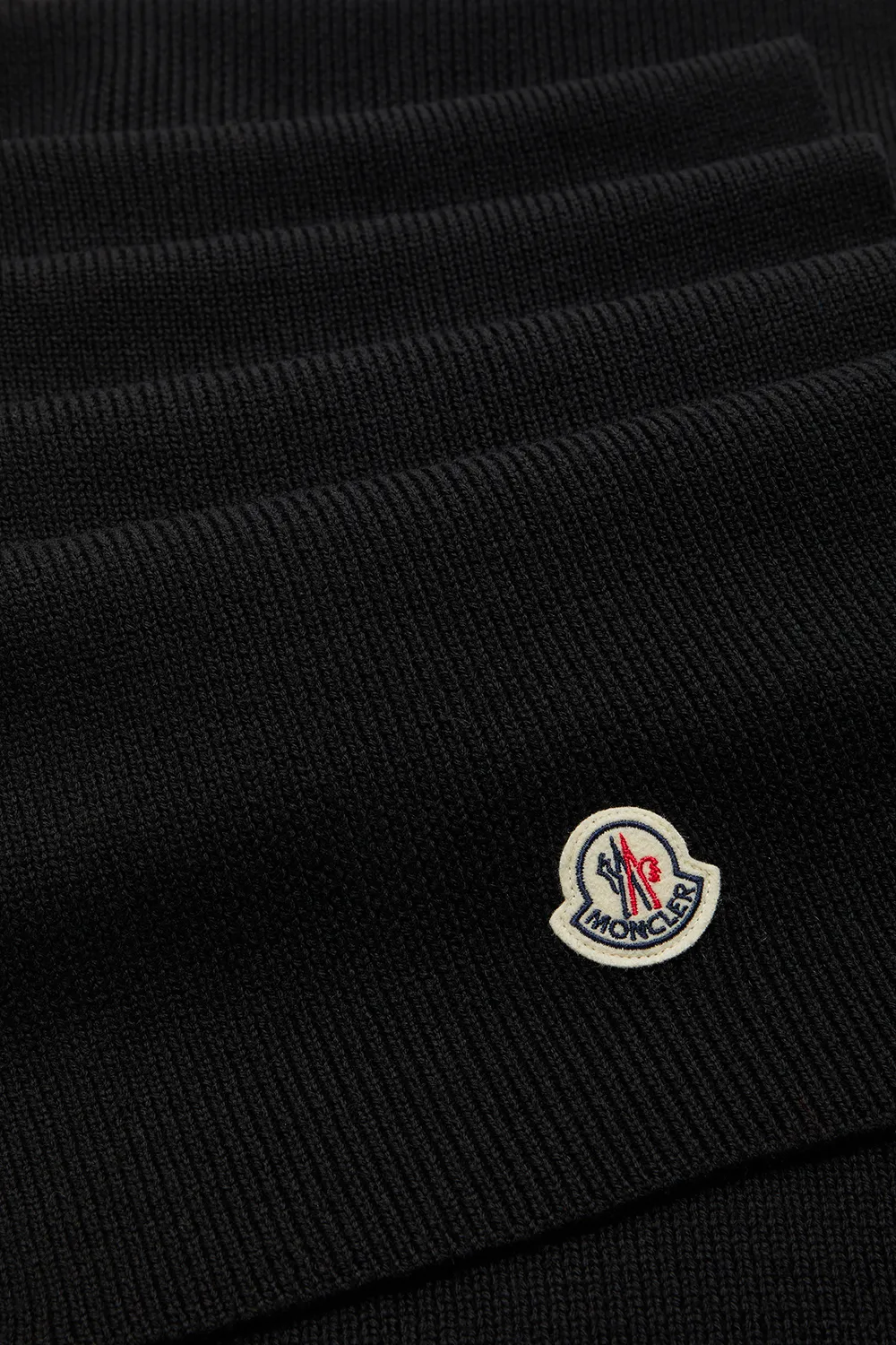 Moncler Logo Patch Knit Scarf