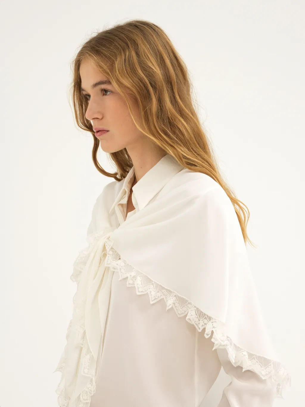 Chloé Knotted Heritage Cape Blouse