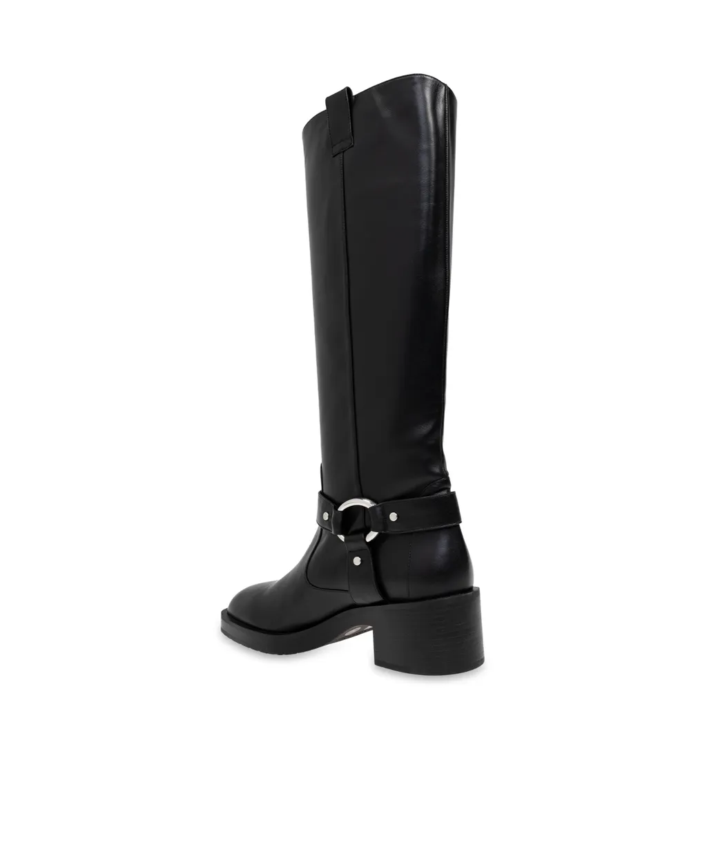 Stuart Weitzman Round Toe Boots