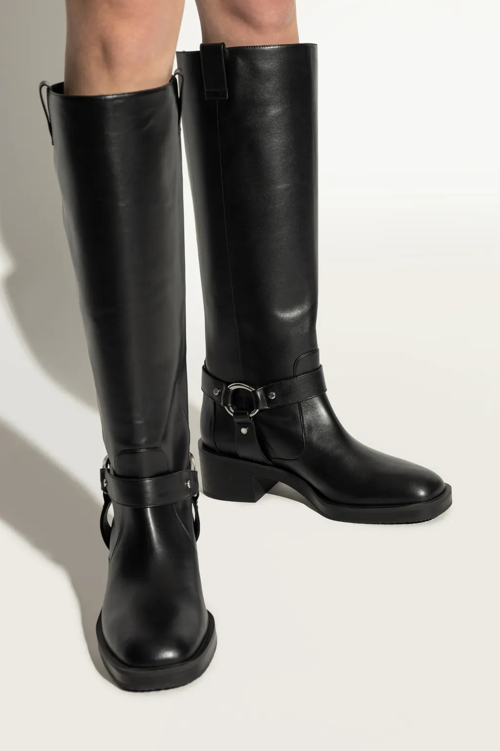 Stuart Weitzman Round Toe Boots