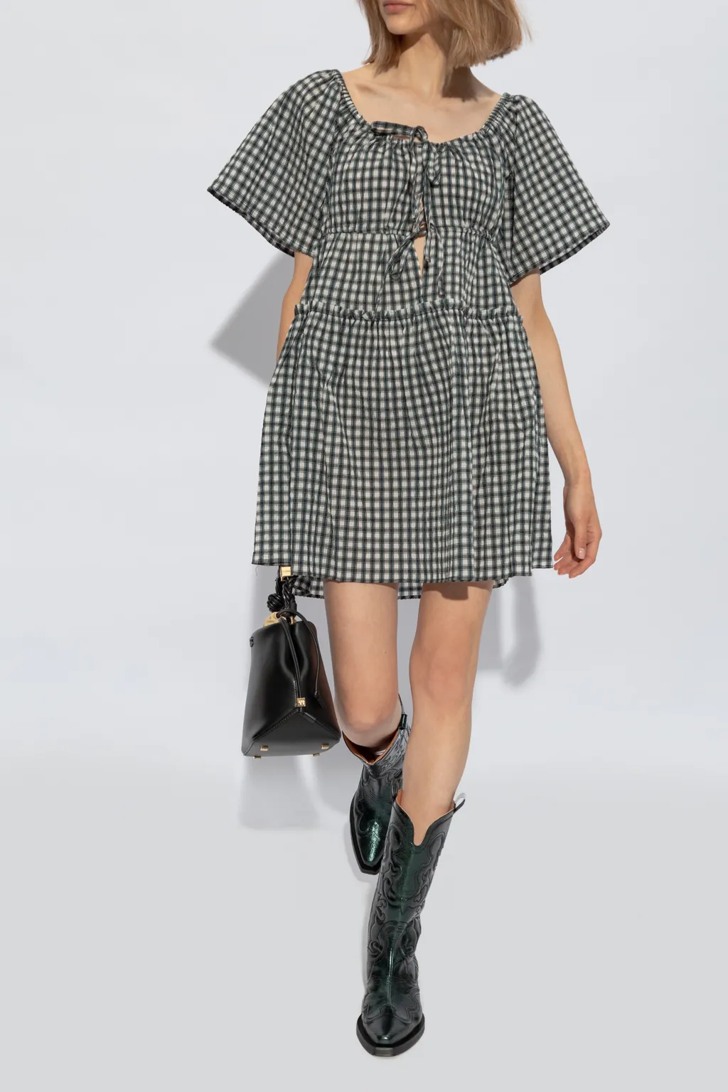 Square-Toed Short Boots