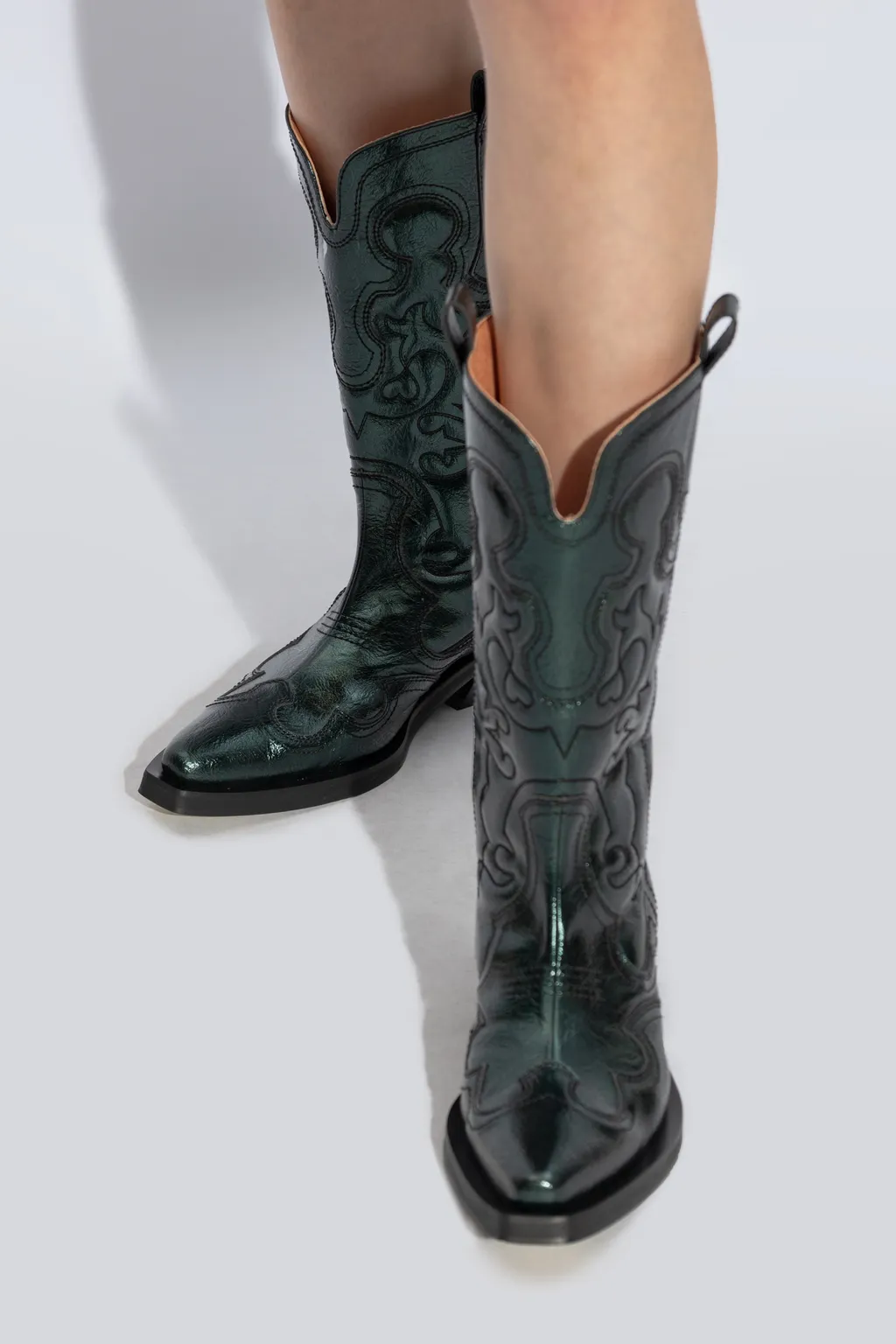 Square-Toed Short Boots