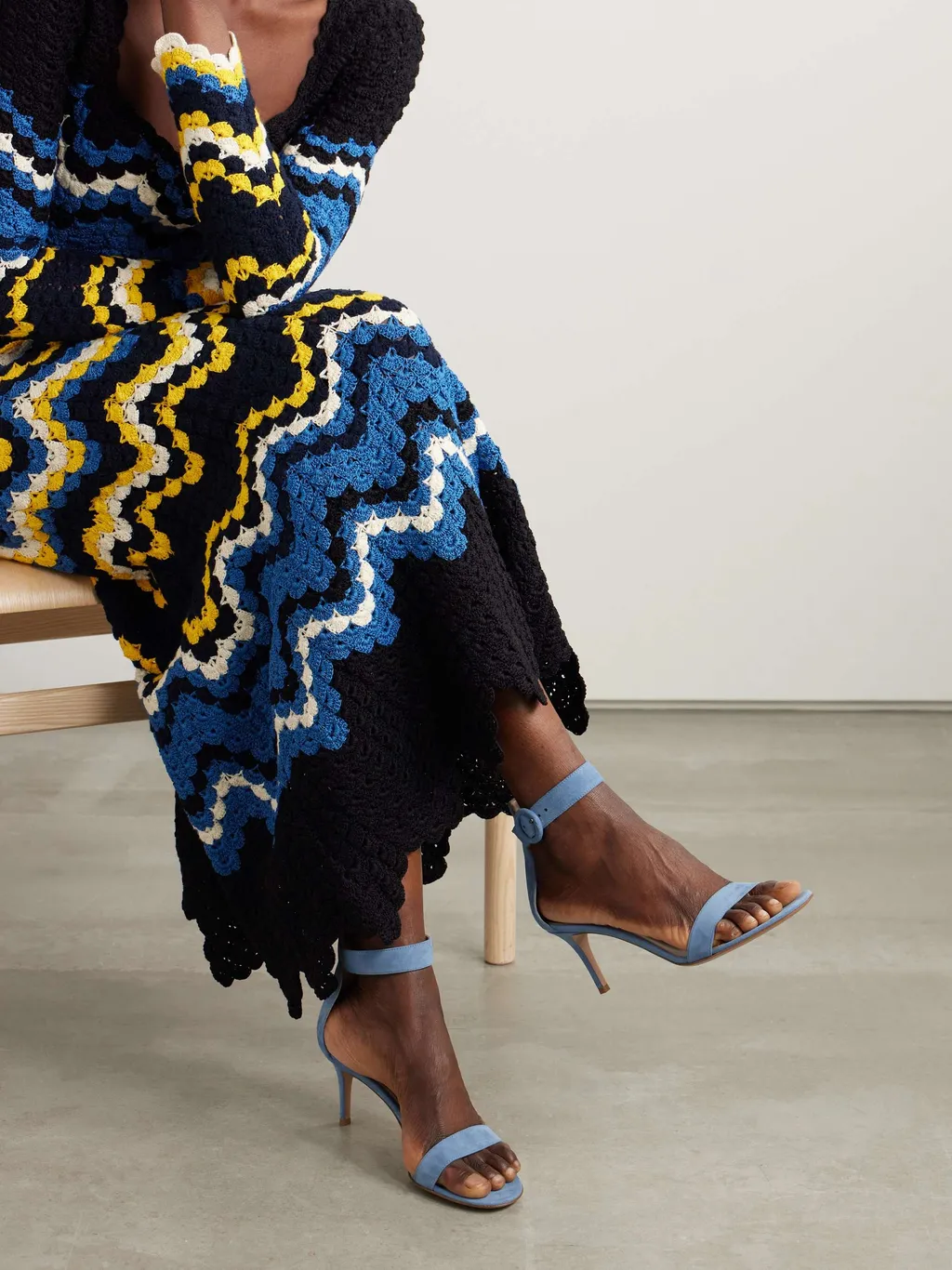 Round-Headed High-Heeled Sandals
