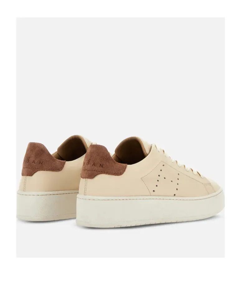 Hogan H672 Round Toe Lace-Up Sneakers