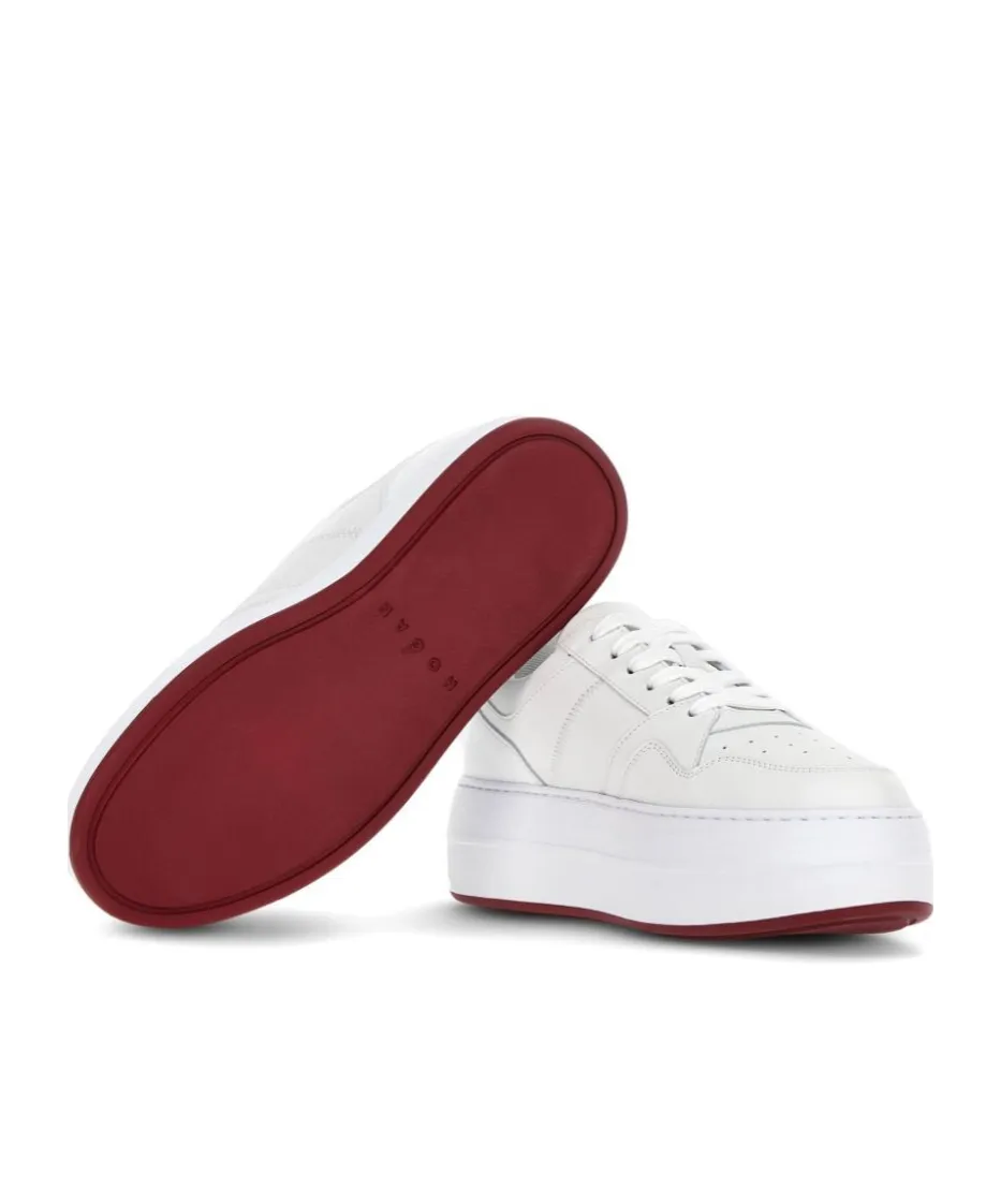 H670 Flatform Leather Sneakers