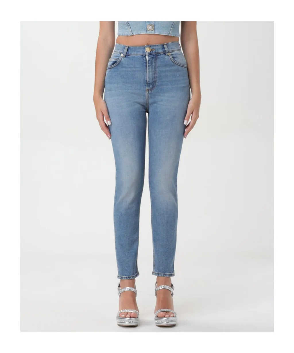 Logo-Patch Tapered Jeans