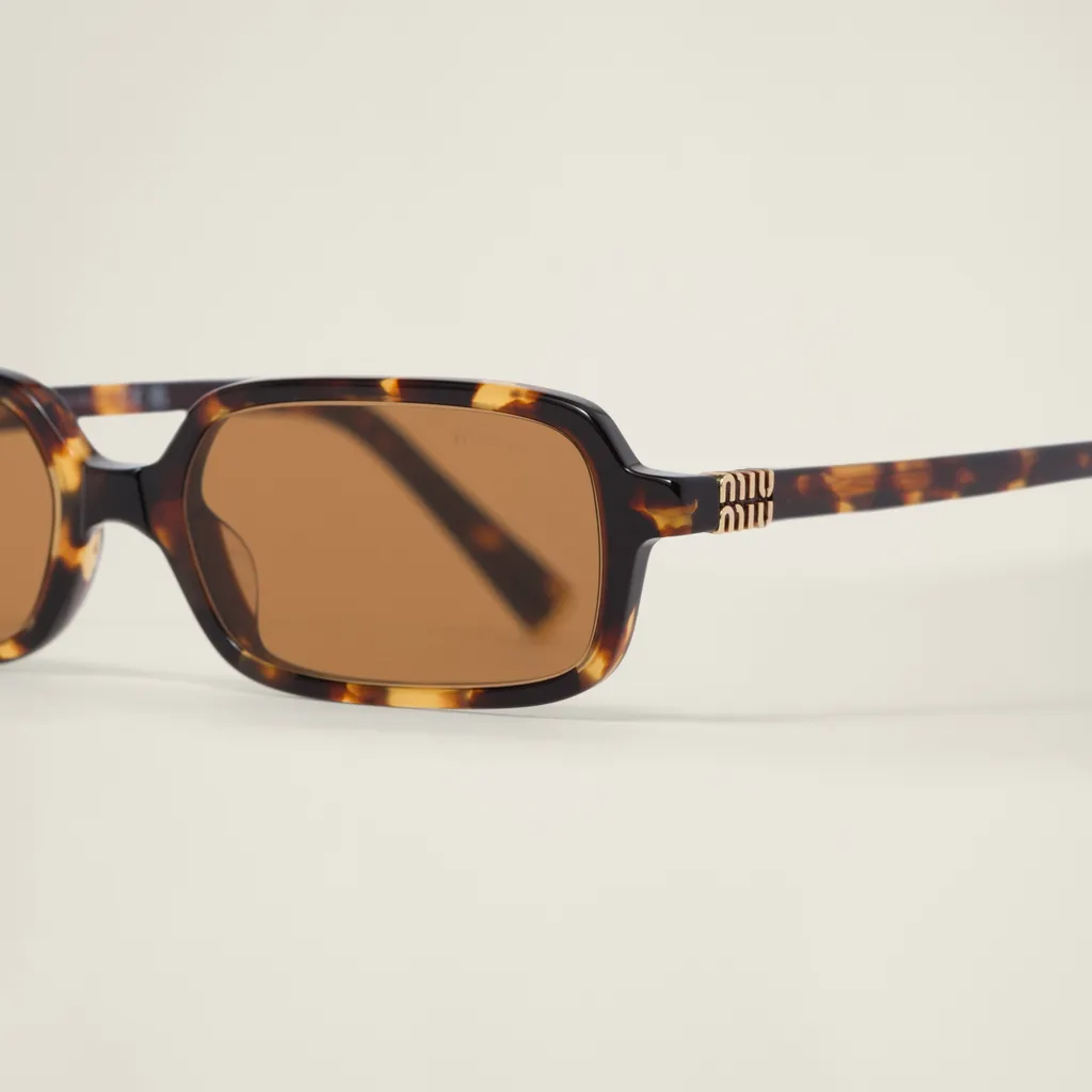 Miu Regard Sunglasses