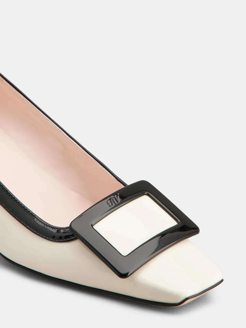 Belle Vivier Pumps In Patent Leather