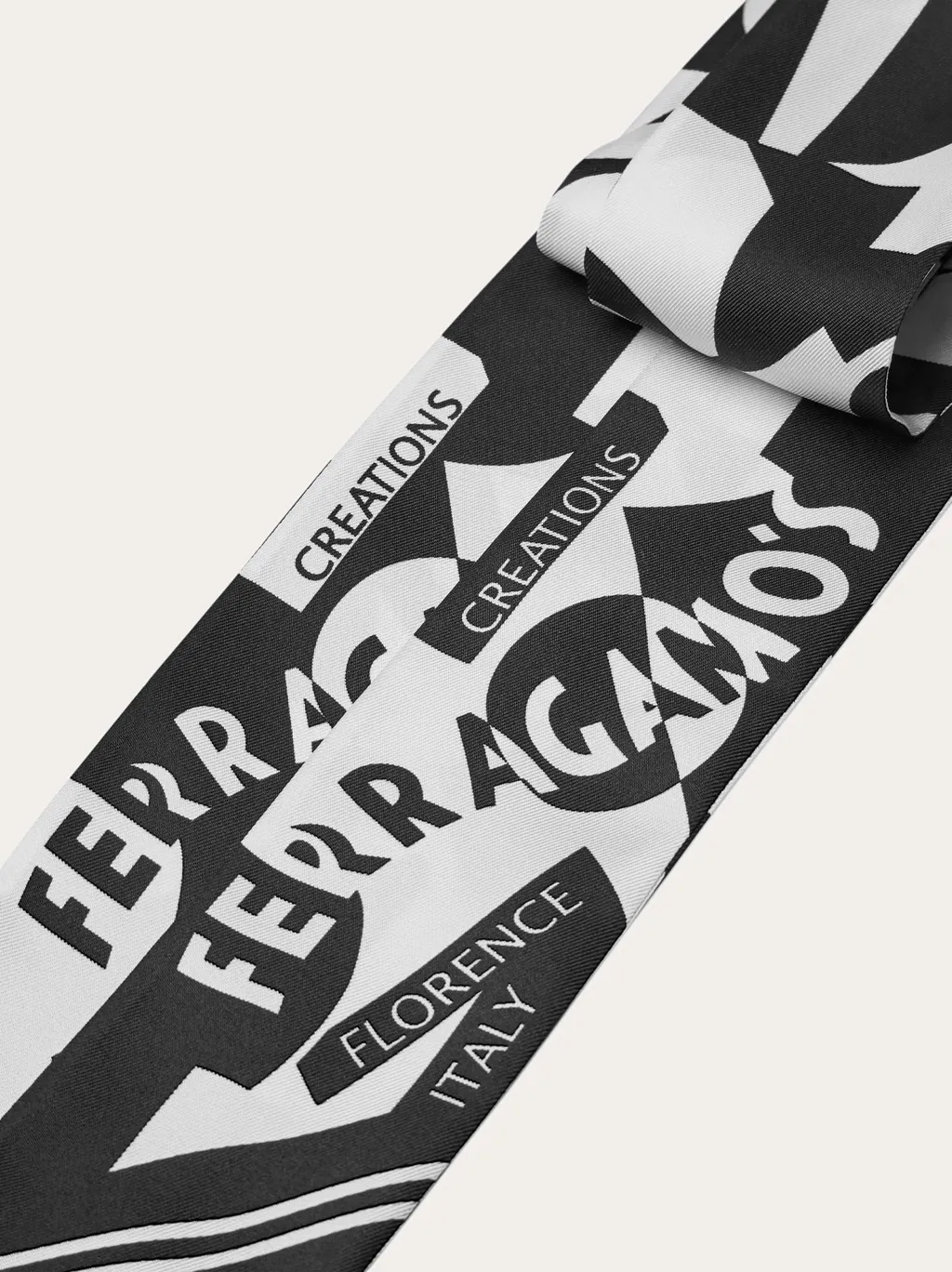 Salvatore Ferragamo Logo-Printed Pointed Tip Scarf