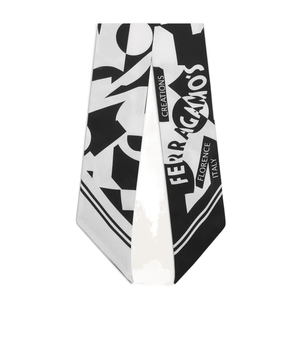Salvatore Ferragamo Logo-Printed Pointed Tip Scarf