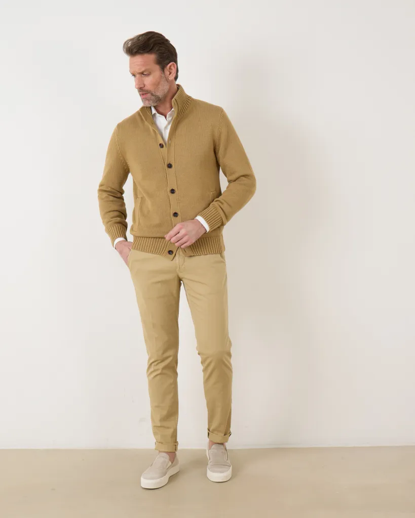 Mid-Rise Tapered Trousers