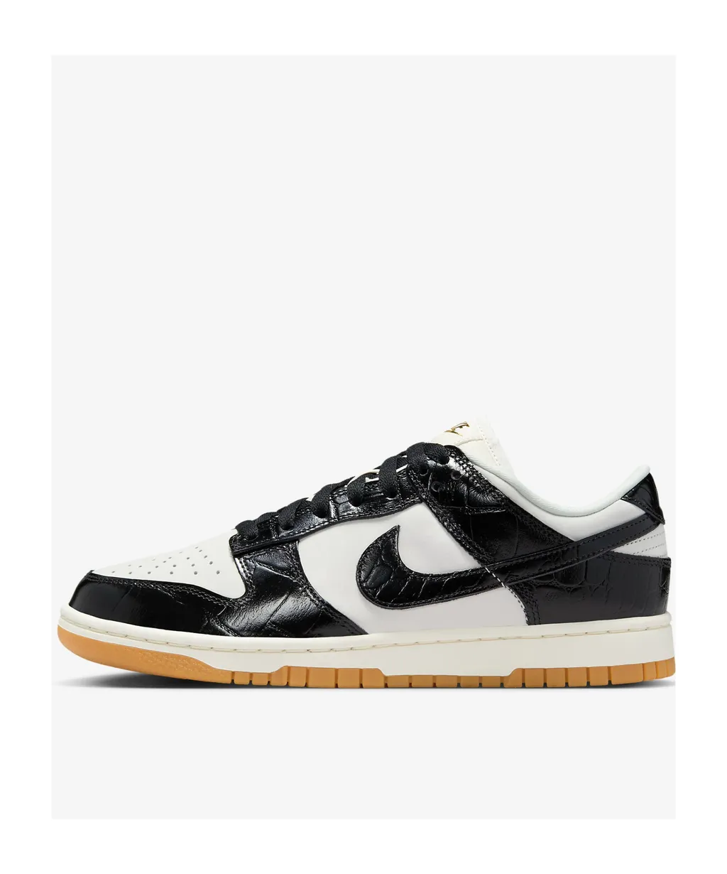 Nike Dunk Panelled Low-Top Sneakers