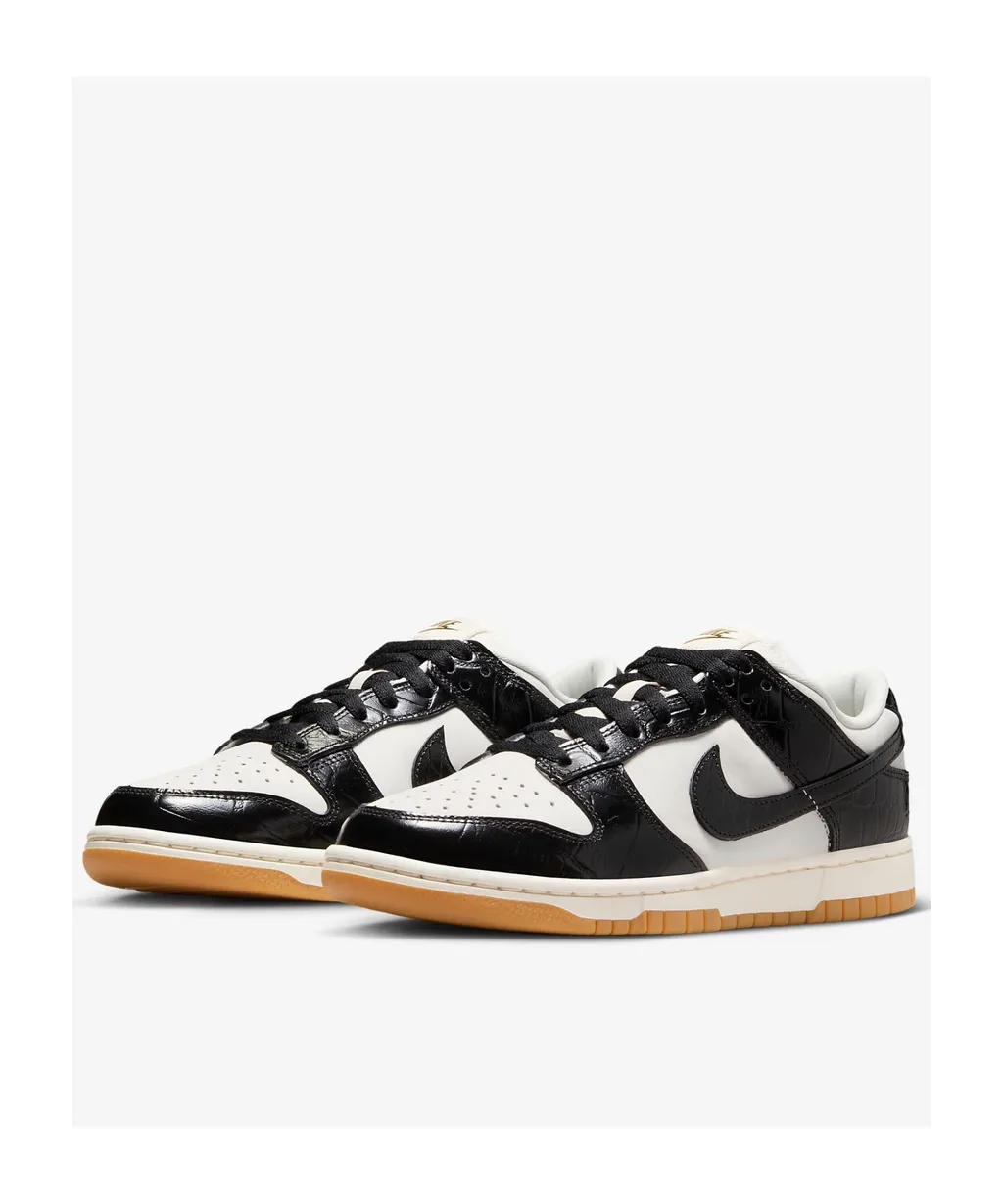 Nike Dunk Panelled Low-Top Sneakers