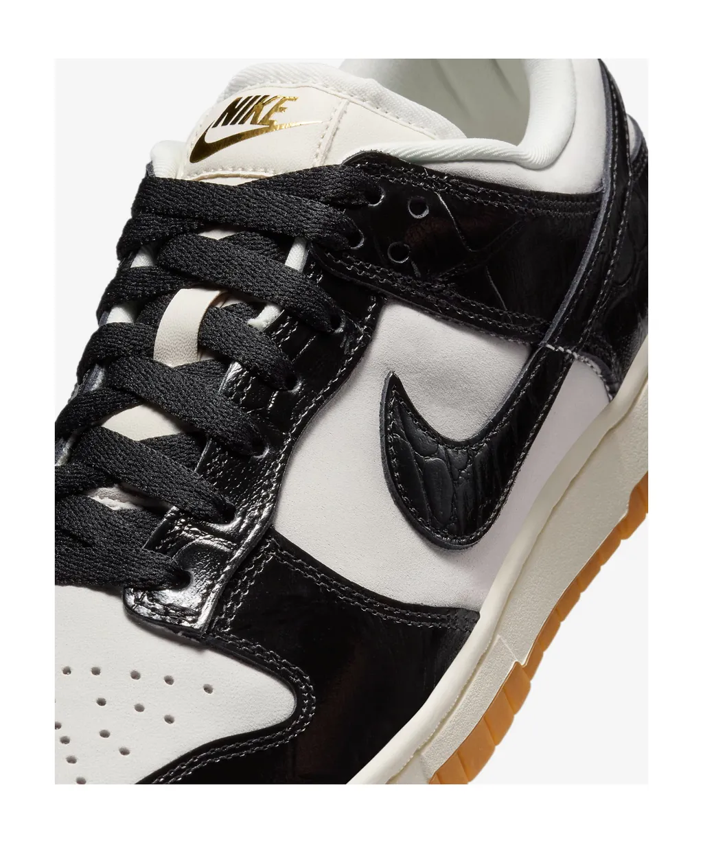 Nike Dunk Panelled Low-Top Sneakers