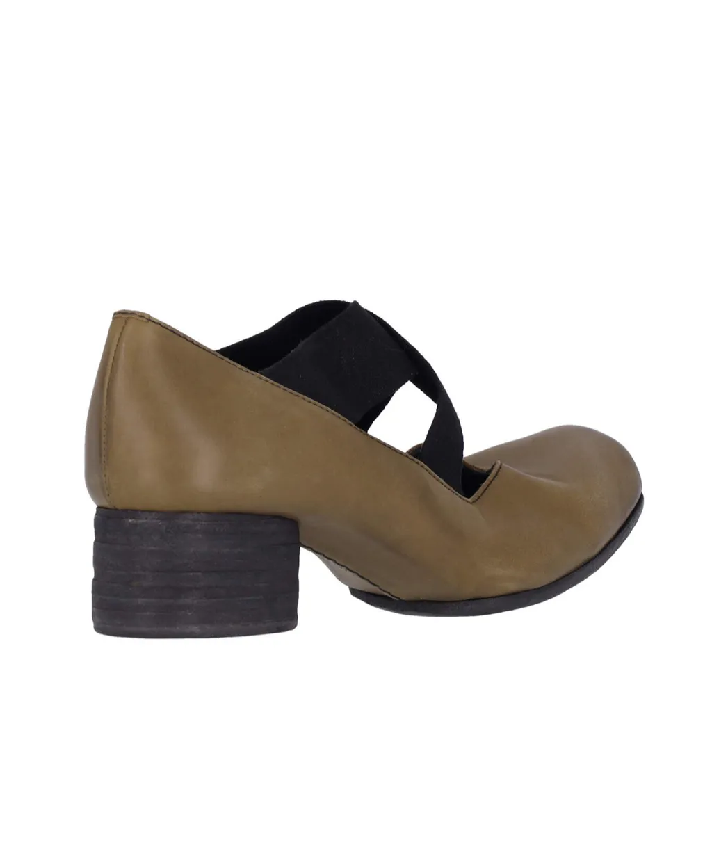 Square-Toed Ballet Shoes