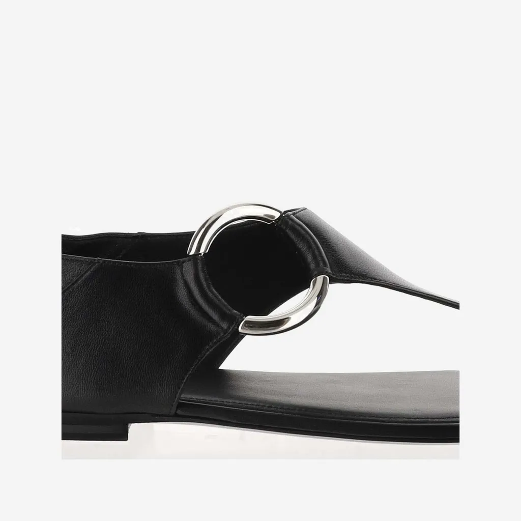 Ring Leather Flat Sandals