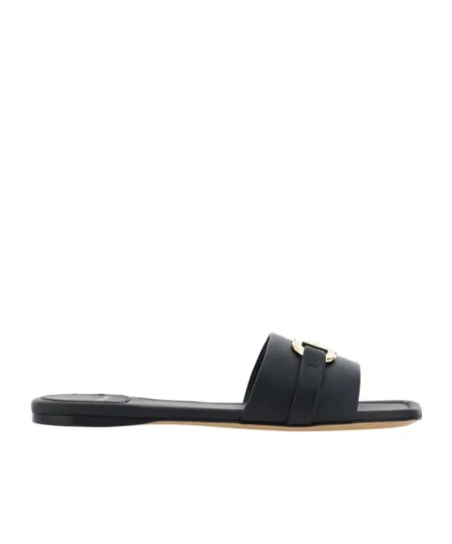 Flat-Bottomed Sandals