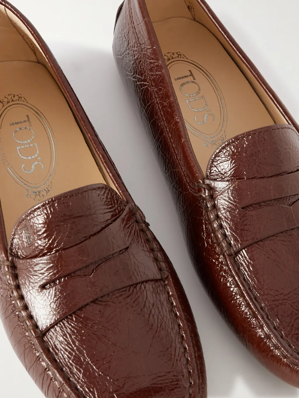 Pleated Bright-Faced Flat Shoes