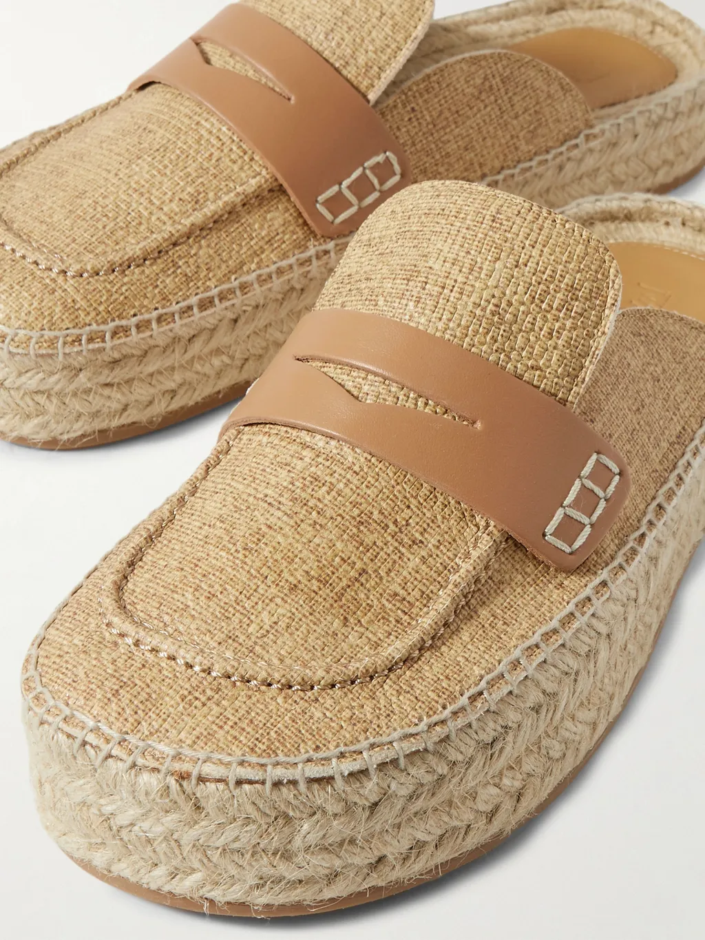 Muller Shoes With Round Head