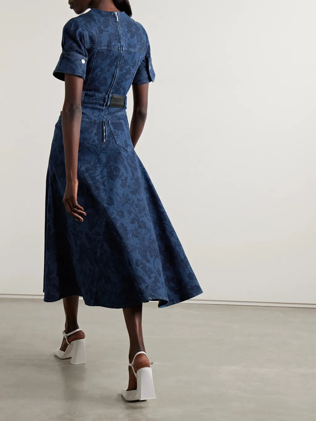 Round-Collar Short-Sleeve Dress