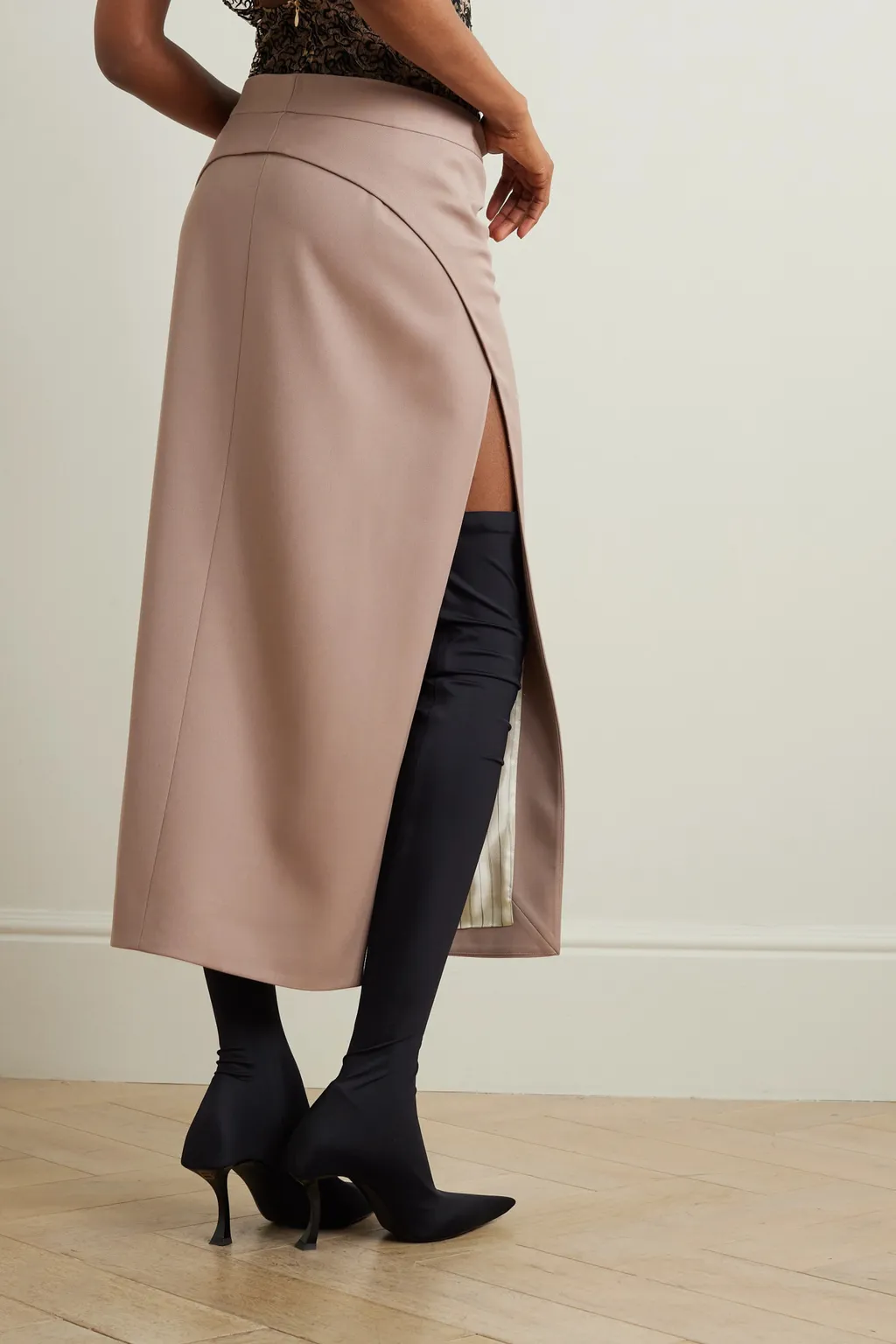 Slit Skirt