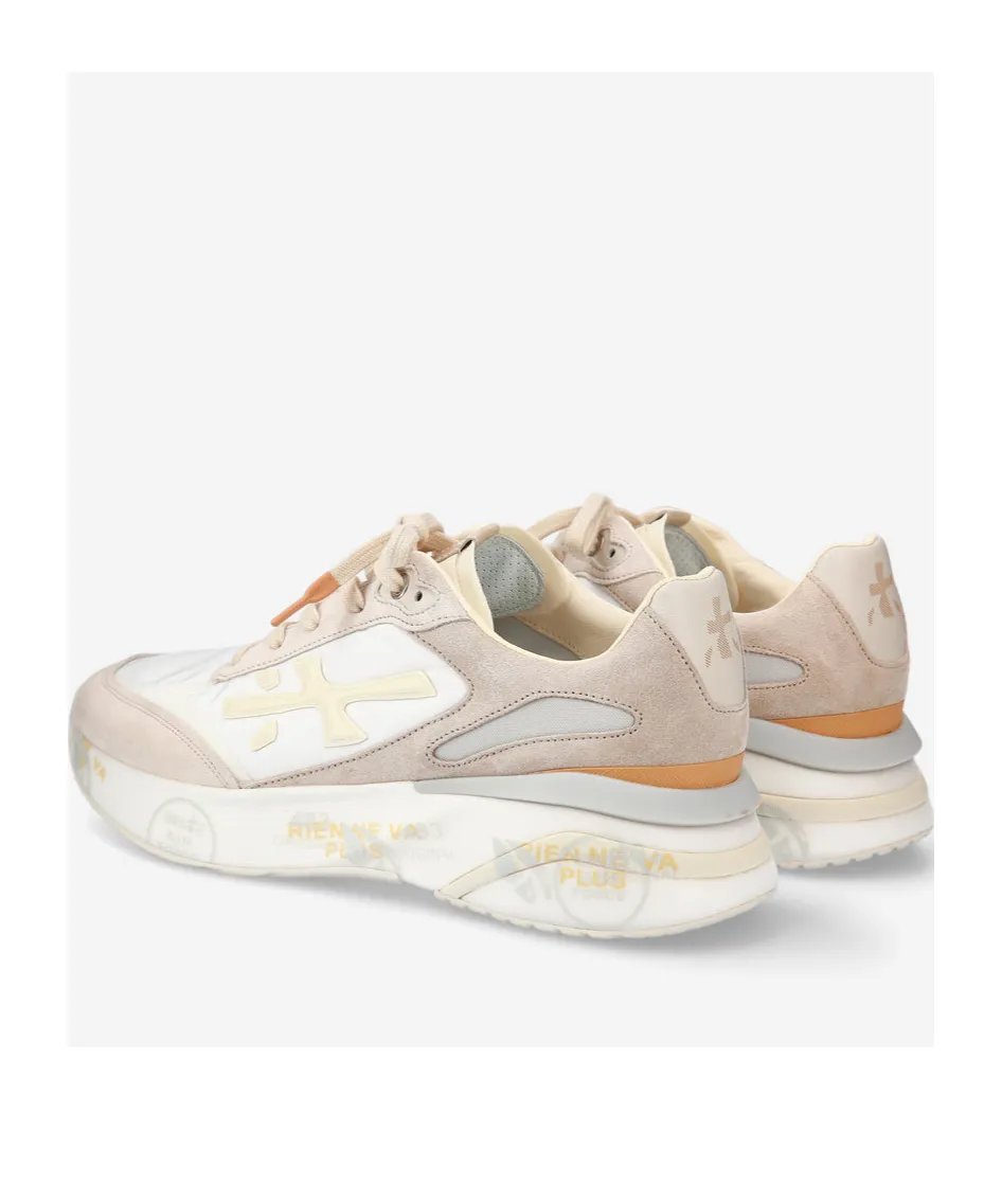 Logo Sports Shoes